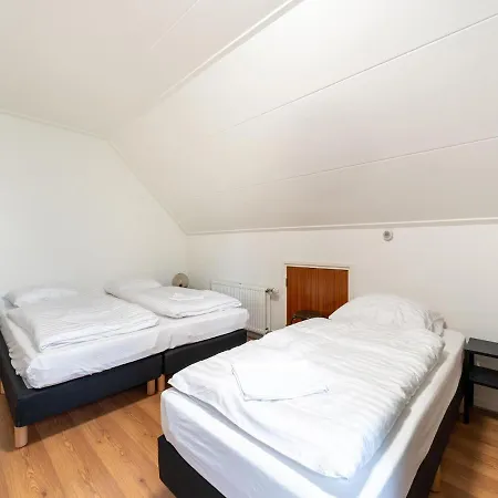 Casa de Férias In With Hot Tub *