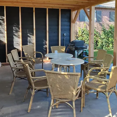 In With Hot Tub Silvolde