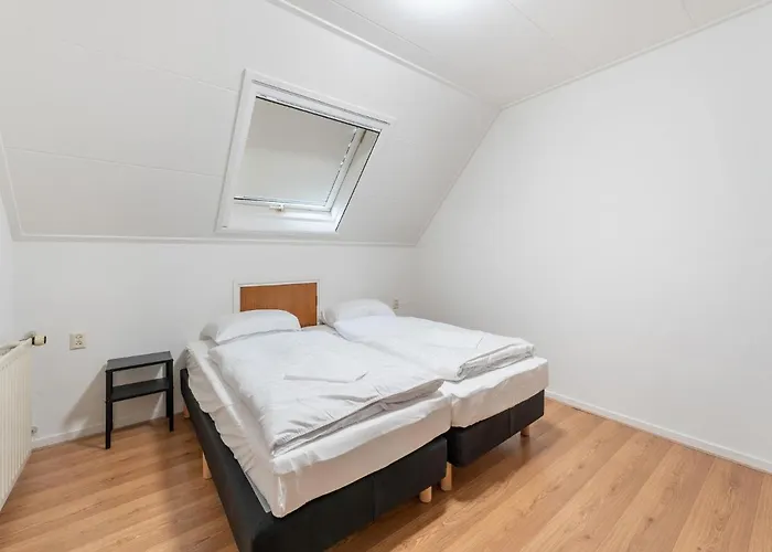 In With Hot Tub Dom wakacyjny